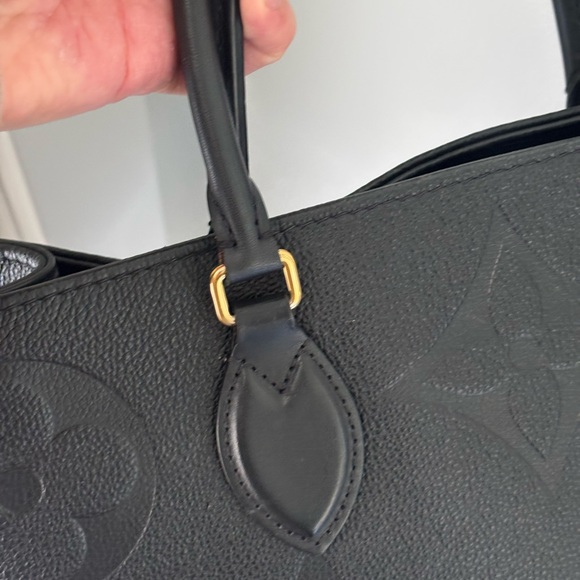 Authentic Louis Vuitton Black On the Go MM Leather Tote Monogram Luxury 16” Long - Picture 14 of 17